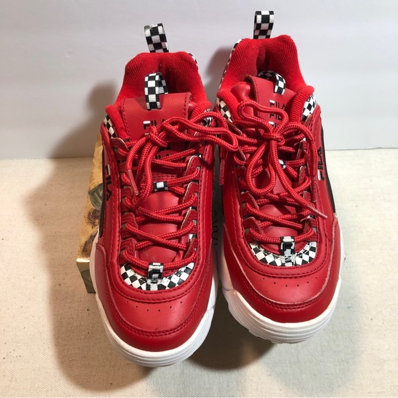 Fila Red Sneakers Shoes Size 5.5 - Picture 2 of 8